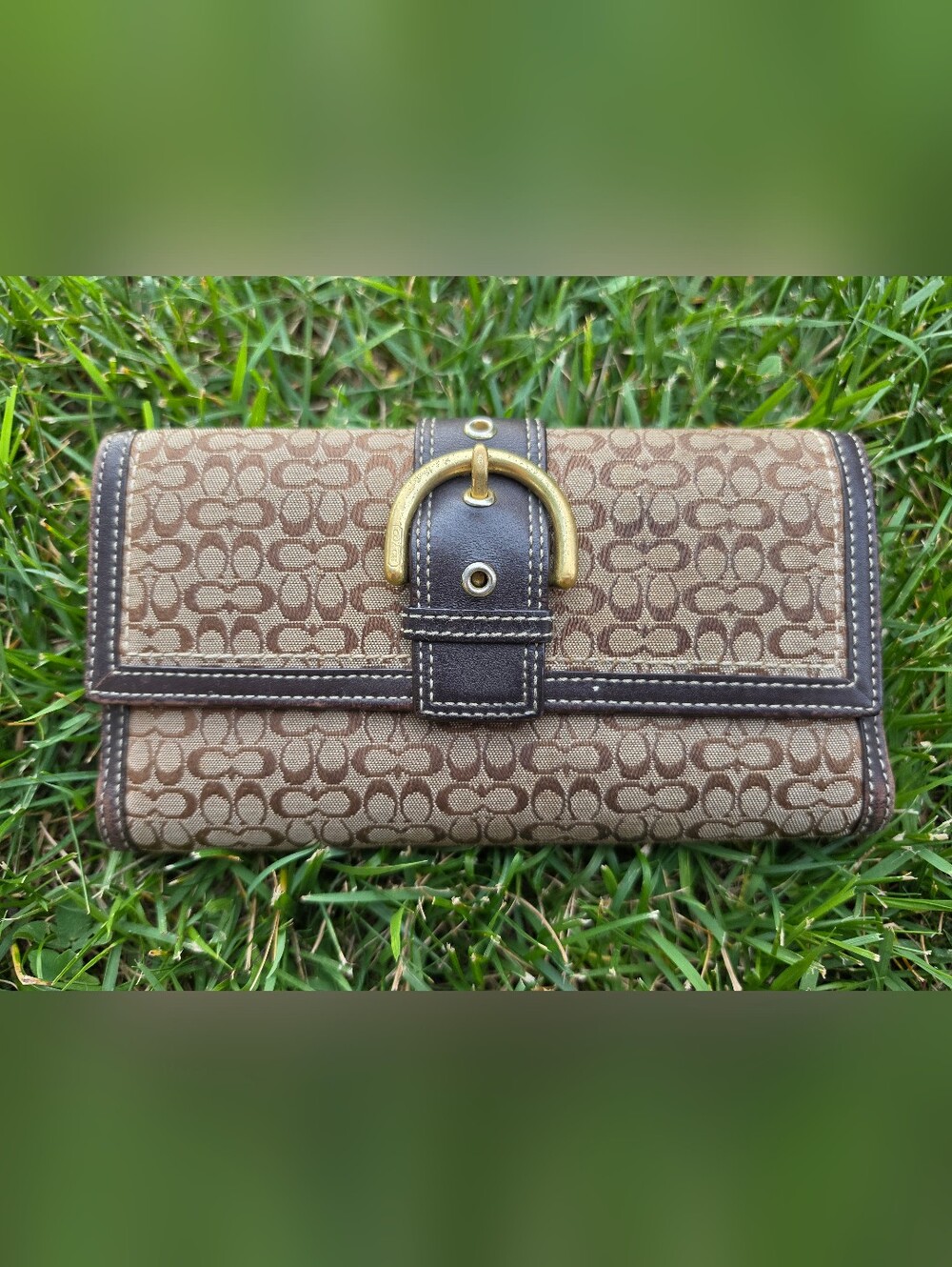 Coach Vintage Signature Soho Long Biflold Wallerlt With Checkbook Holder. GUC